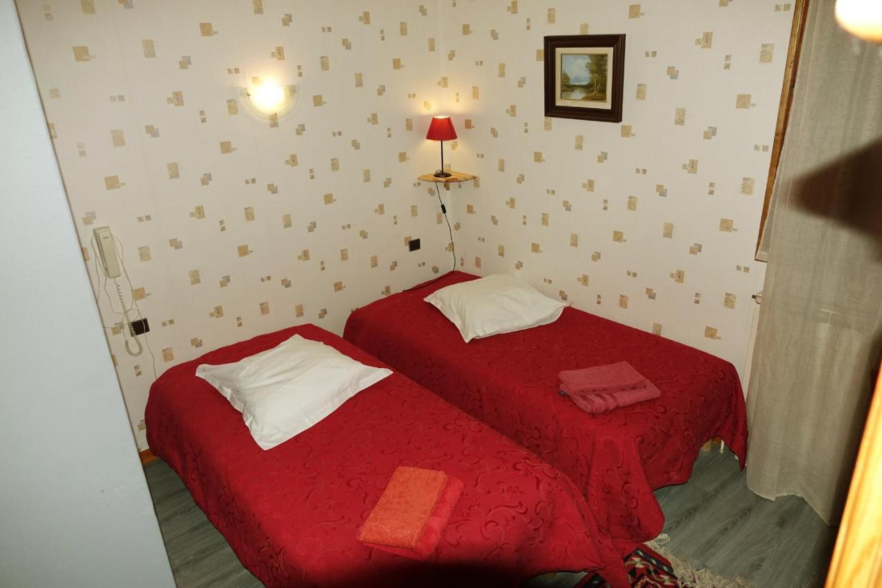 מלון Freissinieres Le Relais Des Vaudois מראה חיצוני תמונה
